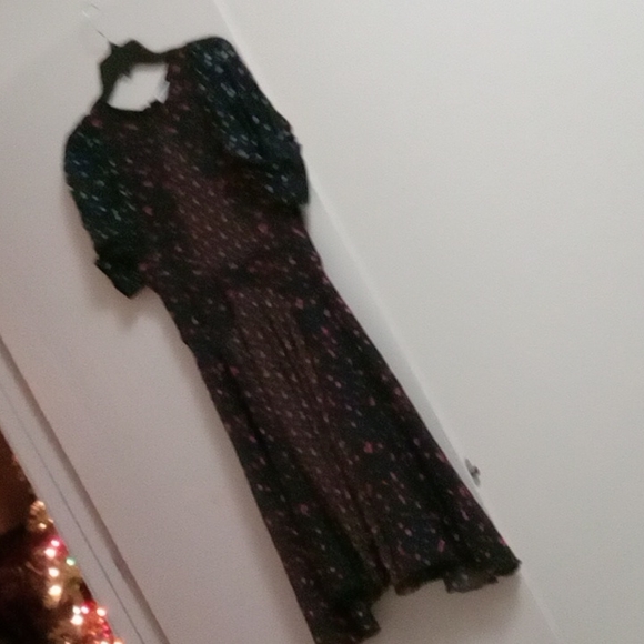 Masscob Dress - Picture 5 of 14